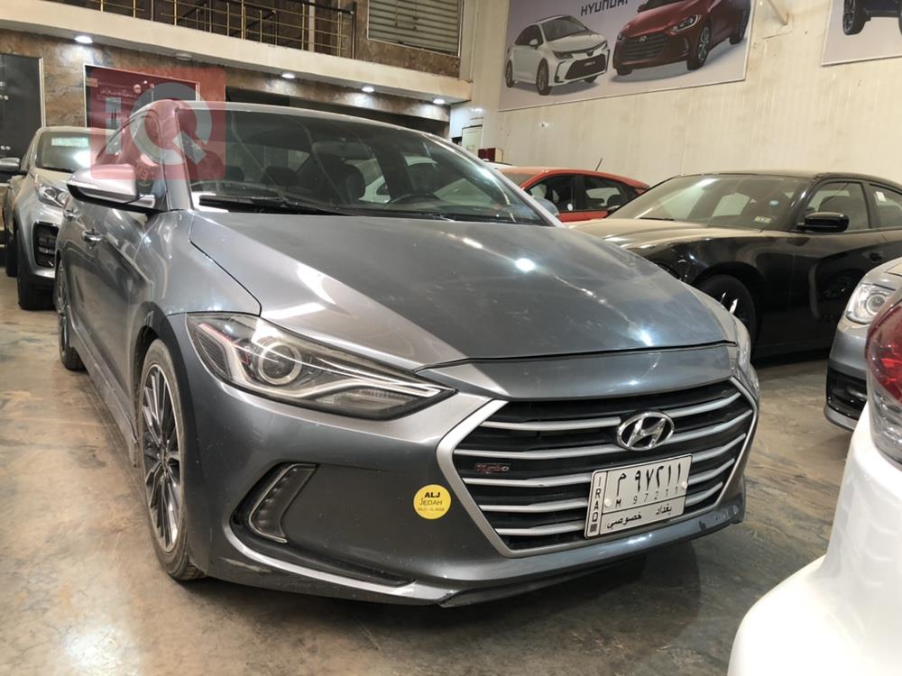 هیوندای ئەلەنترا